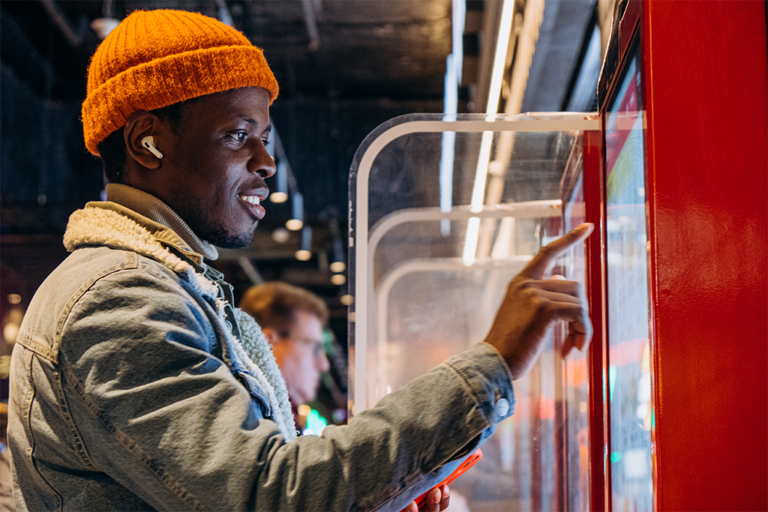 1 Phygital Tips- Give Your Restaurant the Magic Touch